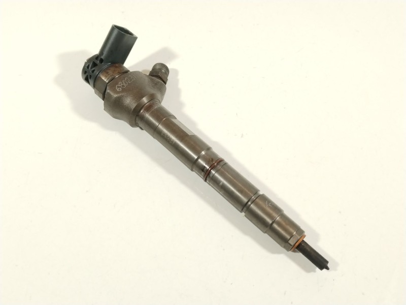 Recambio de inyector para seat leon sc (5f5) style referencia OEM IAM 04L130277E 0445110475 