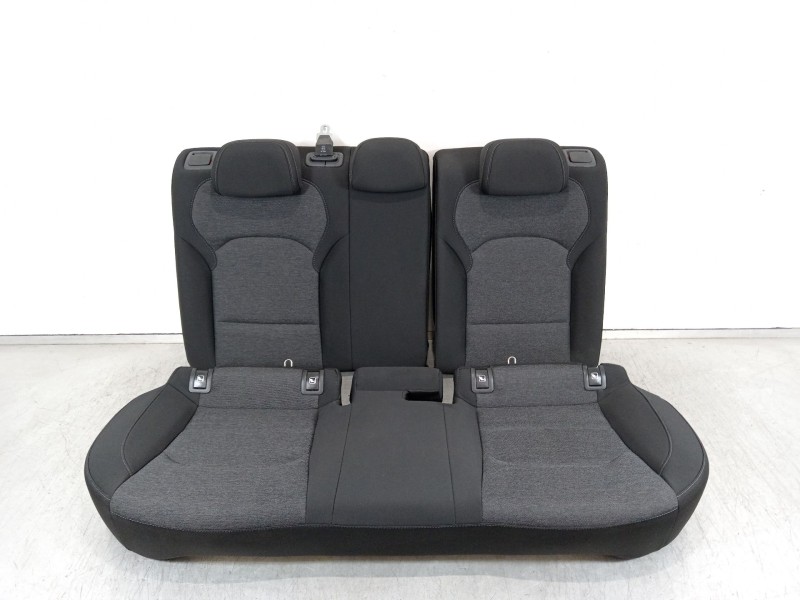 Recambio de asientos traseros para hyundai i30 (pde, pd, pden) 1.5 referencia OEM IAM 89150G4000  