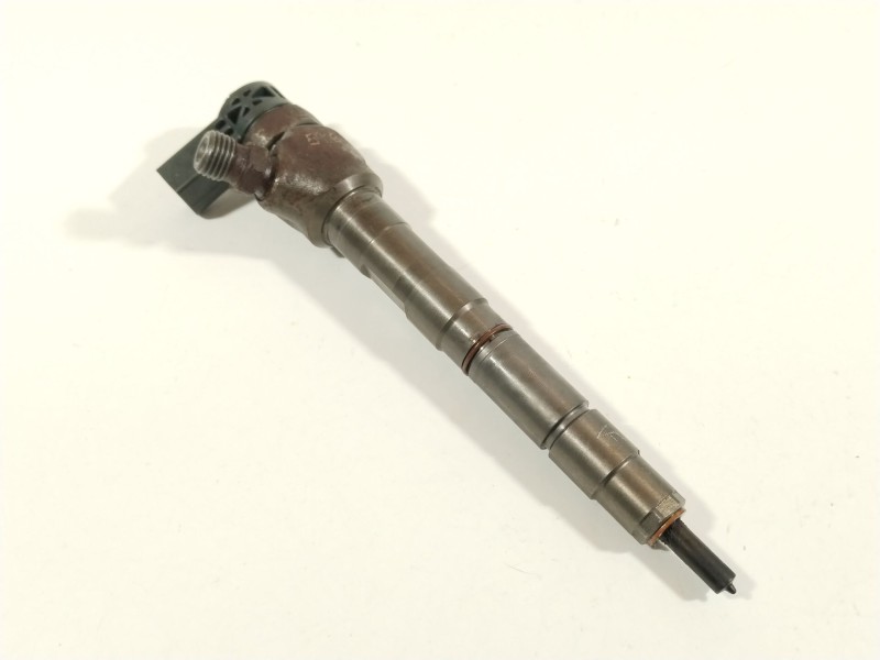 Recambio de inyector para seat leon sc (5f5) style referencia OEM IAM 04L130277E 0445110475 