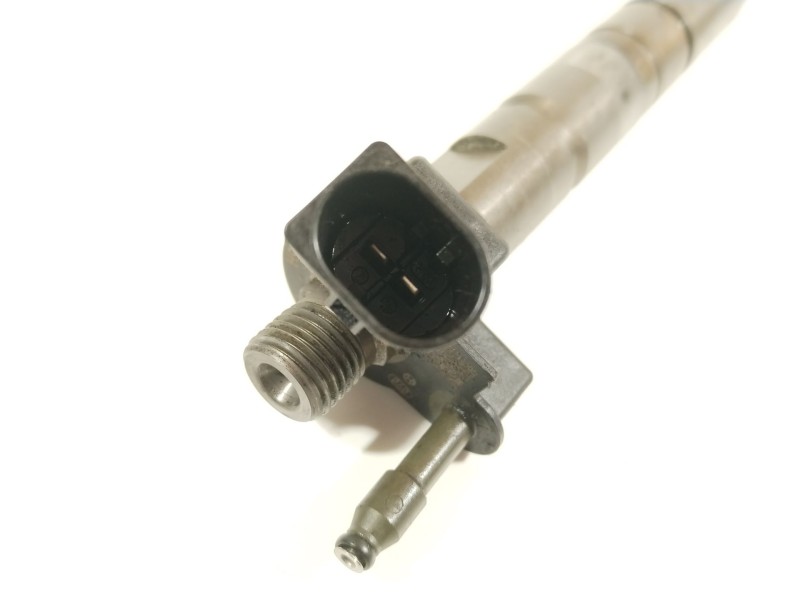 Recambio de inyector para bmw 3 (e90) 320 d referencia OEM IAM 779787705 0445116001 