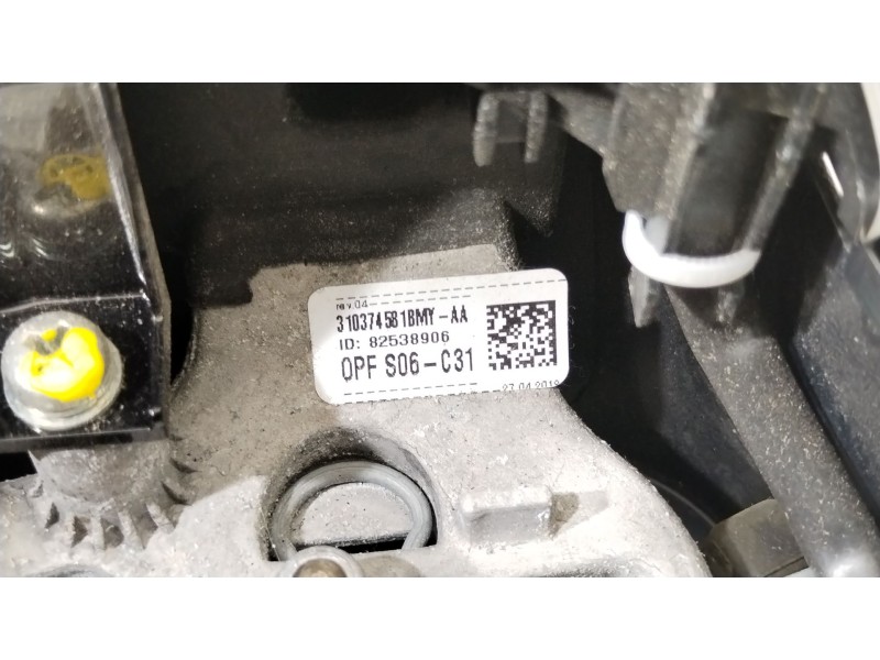 Recambio de volante para toyota yaris (_p13_) 1.5 hybrid (nhp130_) referencia OEM IAM 451000D 451020D30 