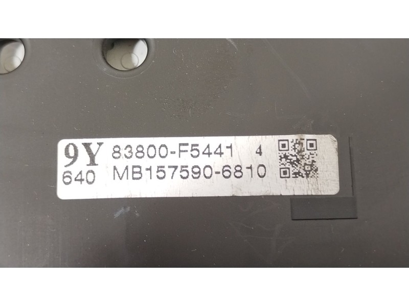 Recambio de cuadro instrumentos para toyota yaris (_p13_) 1.5 hybrid (nhp130_) referencia OEM IAM 83800F5441  