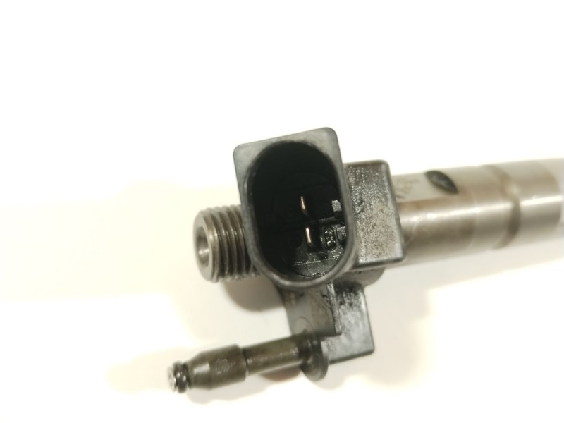 Recambio de inyector para bmw 3 (e90) 320 d referencia OEM IAM 779787705 0445116001 