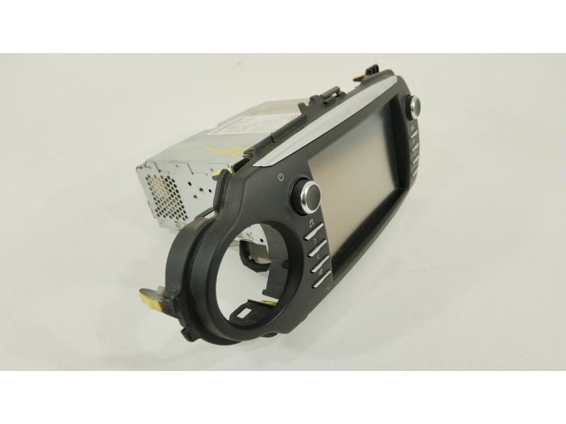 Recambio de sistema navegacion gps para toyota yaris (_p13_) 1.5 hybrid (nhp130_) referencia OEM IAM 861400D440  