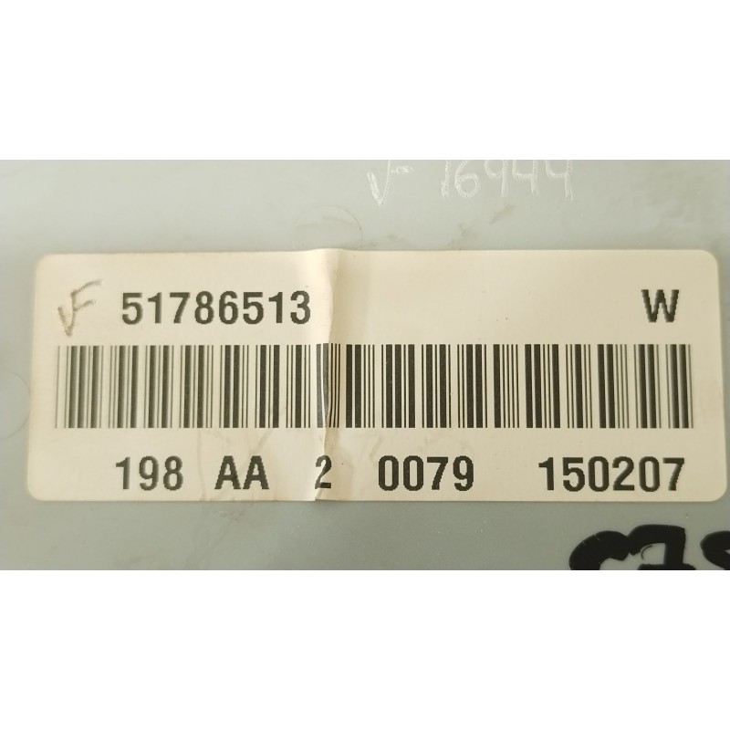 Recambio de caja reles / fusibles para fiat bravo ii (198_) 1.9 d multijet (198axb1a) referencia OEM IAM 51786513  