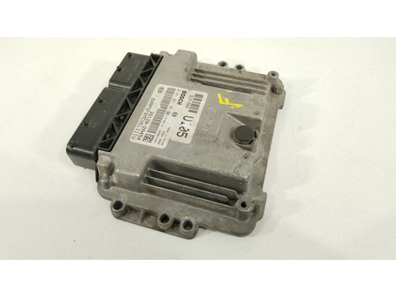 Recambio de centralita motor uce para kia carens iv 1.7 crdi referencia OEM IAM 391202A454 0281031101 
