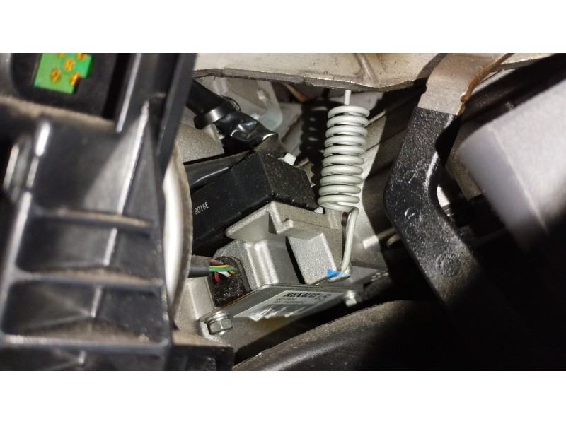 Recambio de columna direccion para renault megane iii hatchback (bz0/1_, b3_) 1.5 dci referencia OEM IAM 477107463R  