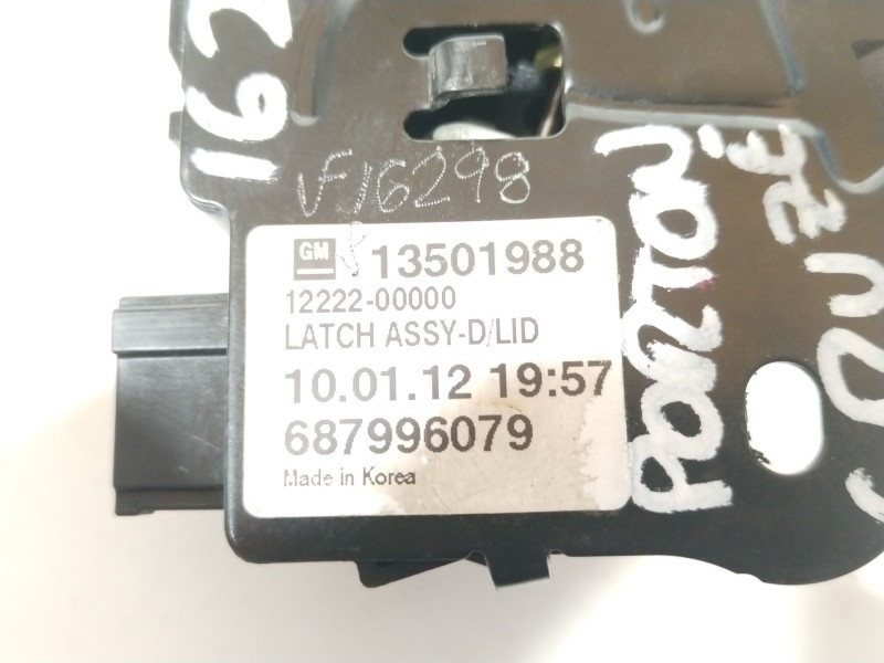 Recambio de cerradura maletero / porton para chevrolet cruze (j300) 2.0 cdi referencia OEM IAM 13501988 687996079 