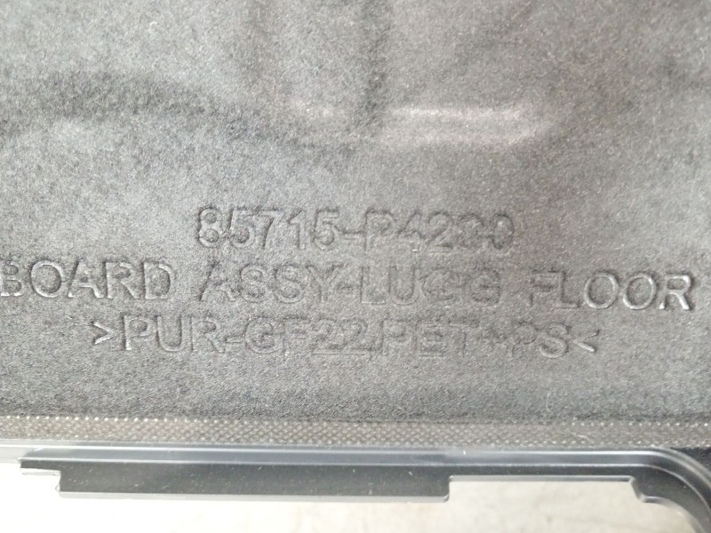 Recambio de guantera para kia sorento () referencia OEM IAM 85715P4200 85750P4100 