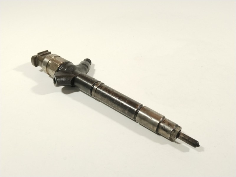 Recambio de inyector para toyota rav 4 iii (_a3_) 2.2 d 4wd (ala30_) referencia OEM IAM 236700R020  