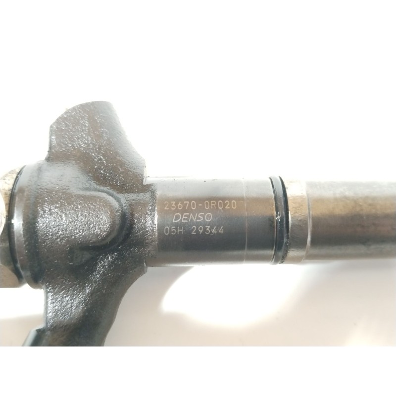 Recambio de inyector para toyota rav 4 iii (_a3_) 2.2 d 4wd (ala30_) referencia OEM IAM 236700R020  