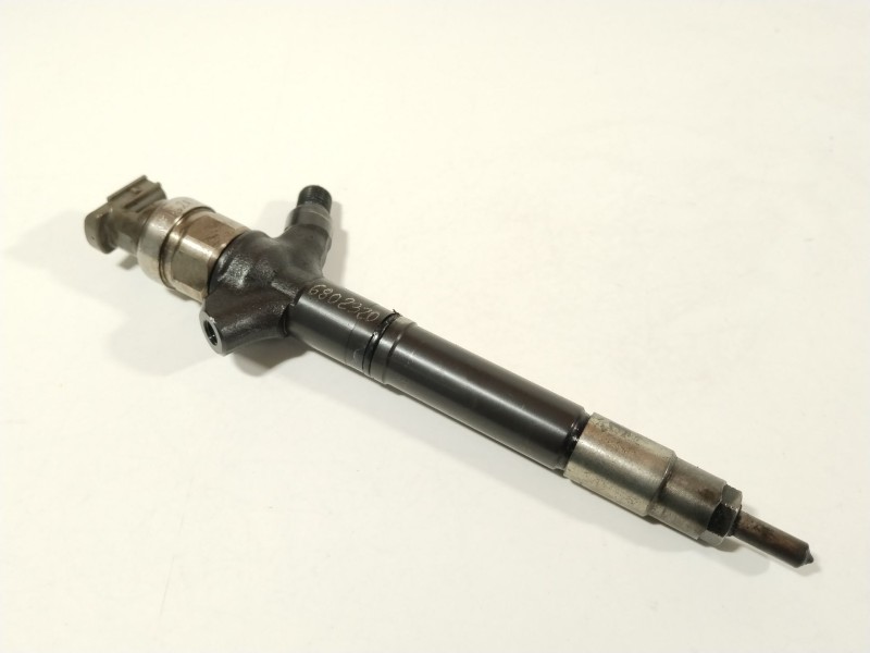Recambio de inyector para toyota rav 4 iii (_a3_) 2.2 d 4wd (ala30_) referencia OEM IAM 236700R020  