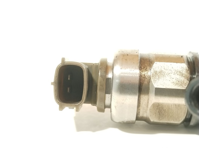Recambio de inyector para toyota rav 4 iii (_a3_) 2.2 d 4wd (ala30_) referencia OEM IAM 236700R020  