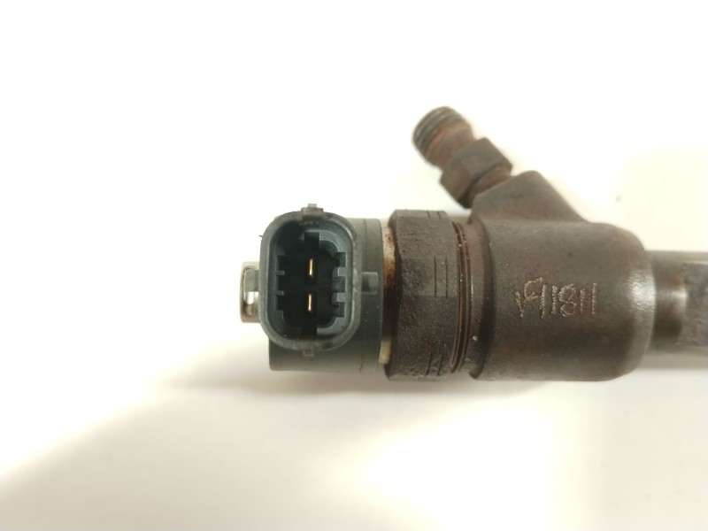 Recambio de inyector para opel corsa d catch me referencia OEM IAM 0445110163 93190435 