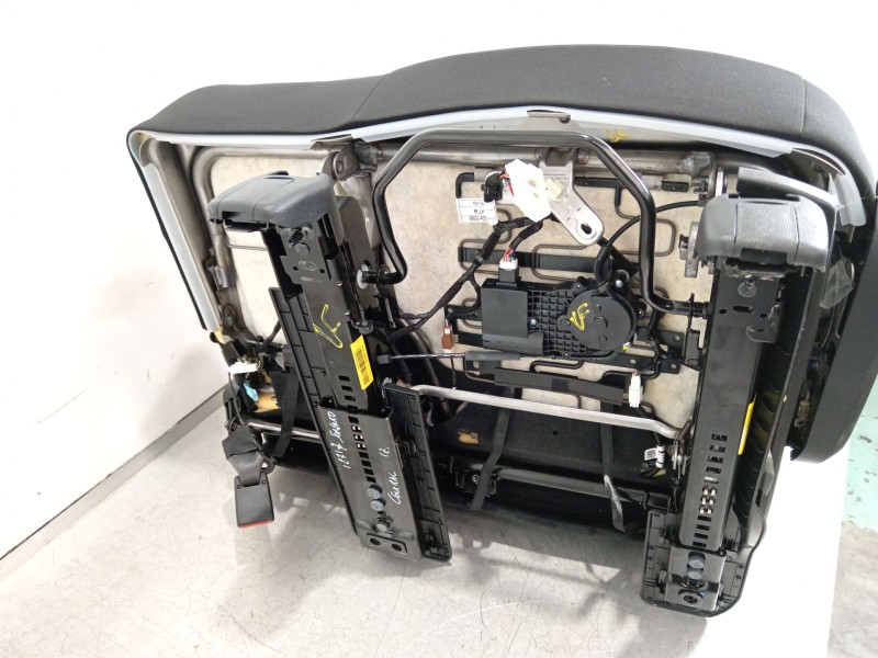 Recambio de asientos tercera fila para kia sorento () referencia OEM IAM 89A30P2030MQV 89A10P2041MQV 
