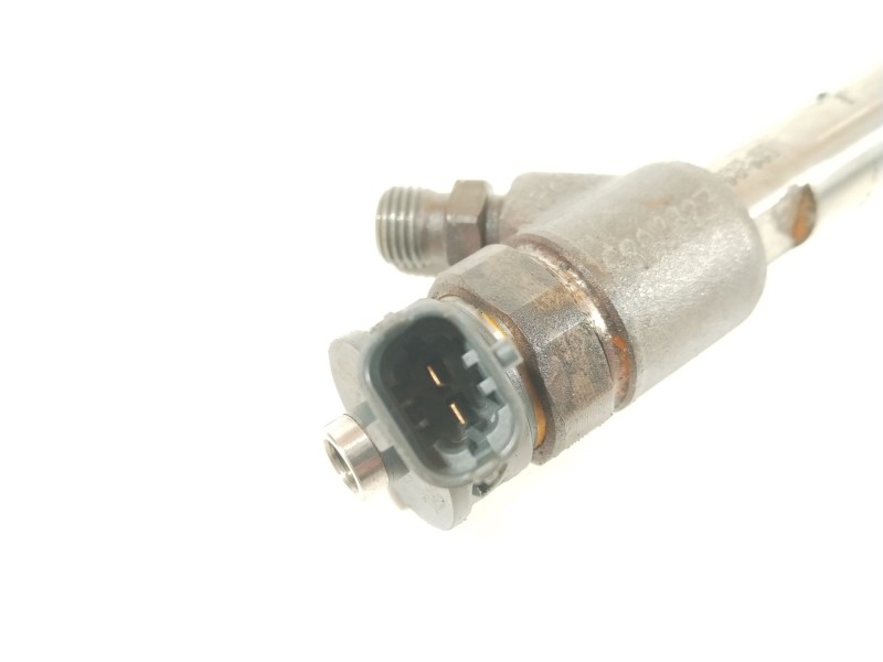 Recambio de inyector para peugeot 2008 i (cu_) 1.5 bluehdi 120 referencia OEM IAM 9828959880 0445110955 