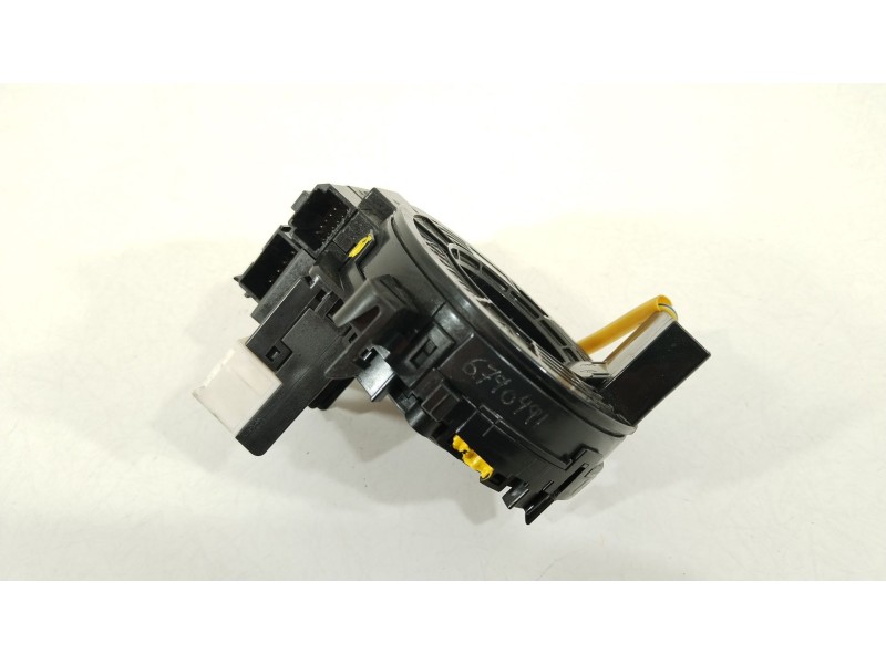 Recambio de anillo airbag para toyota yaris (_p13_) 1.5 hybrid (nhp130_) referencia OEM IAM 843070D250 892450D020 