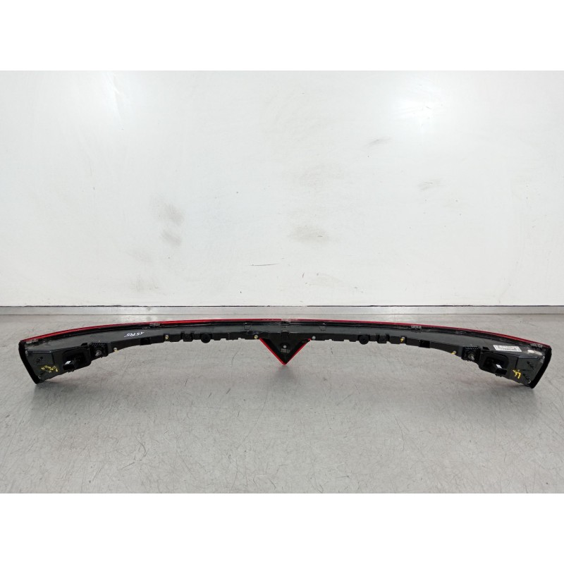 Recambio de piloto trasero central para cupra leon (kl1, ku1, kug) 2.0 tsi referencia OEM IAM 5FA945307M LC53539 