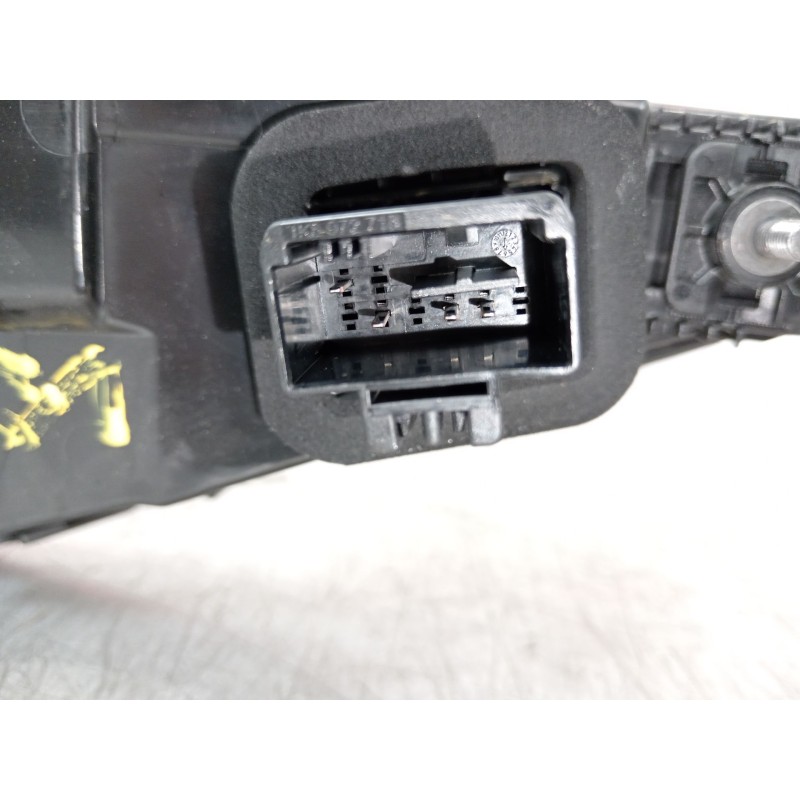 Recambio de piloto trasero central para cupra leon (kl1, ku1, kug) 2.0 tsi referencia OEM IAM 5FA945307M LC53539 