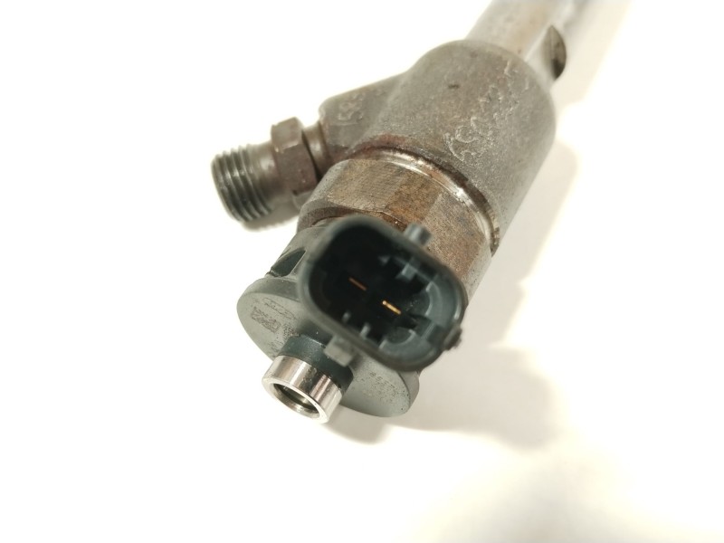 Recambio de inyector para peugeot 2008 i (cu_) 1.5 bluehdi 120 referencia OEM IAM 9828959880 0445110955 