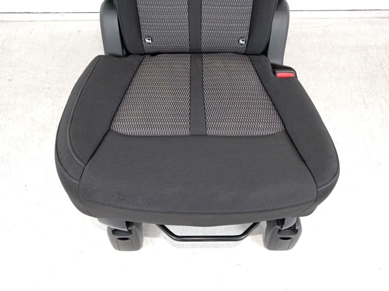 Recambio de asientos tercera fila para kia sorento () referencia OEM IAM 89A40P2030MQV 89A20P2041MQV 