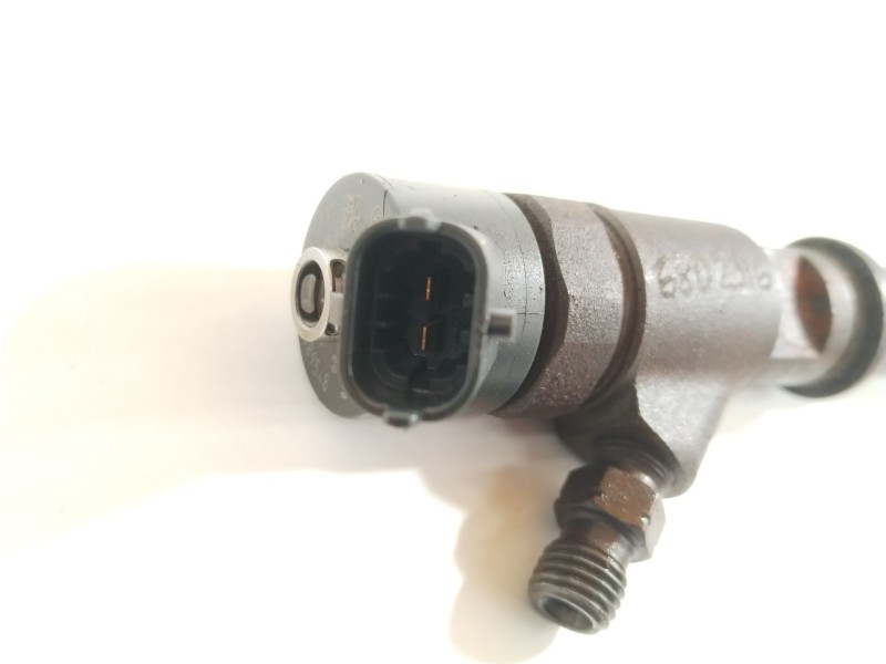 Recambio de inyector para fiat ducato furgoneta (250_) 120 multijet 2,3 d referencia OEM IAM 504389548 0445110418 