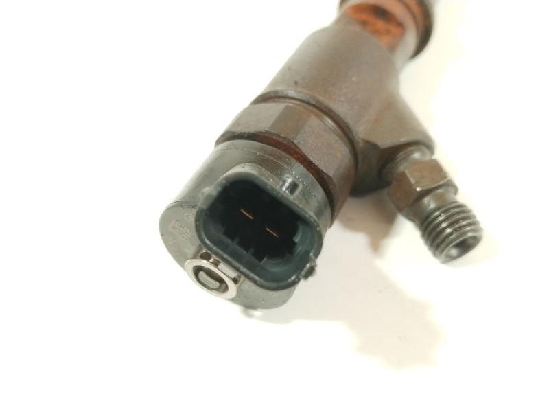Recambio de inyector para fiat ducato furgoneta (250_) 120 multijet 2,3 d referencia OEM IAM 504389548 0445110418 