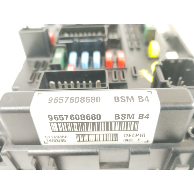 Recambio de caja reles / fusibles para peugeot 307 (3a/c) 1.6 16v referencia OEM IAM 9657608680 BSMB4 51169386