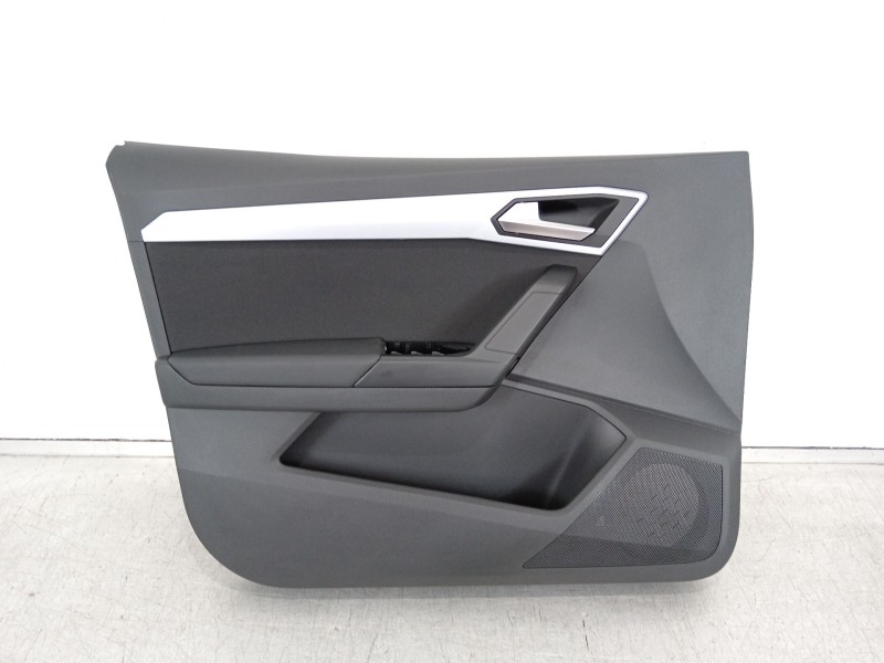 Recambio de guarnecido puerta delantera izquierda para seat ibiza (kj1) fr ib referencia OEM IAM 6F0867113  
