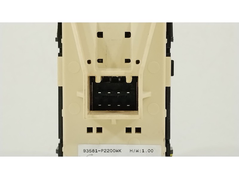 Recambio de mando elevalunas trasero izquierdo para kia sorento () referencia OEM IAM 93581P2200WK  