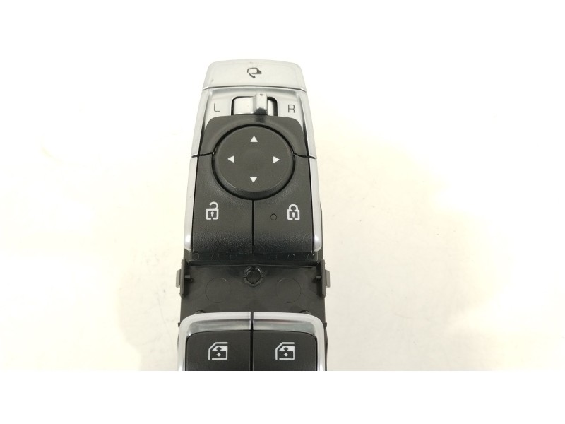 Recambio de mando elevalunas delantero izquierdo para kia sorento () referencia OEM IAM 93571P2420WK  