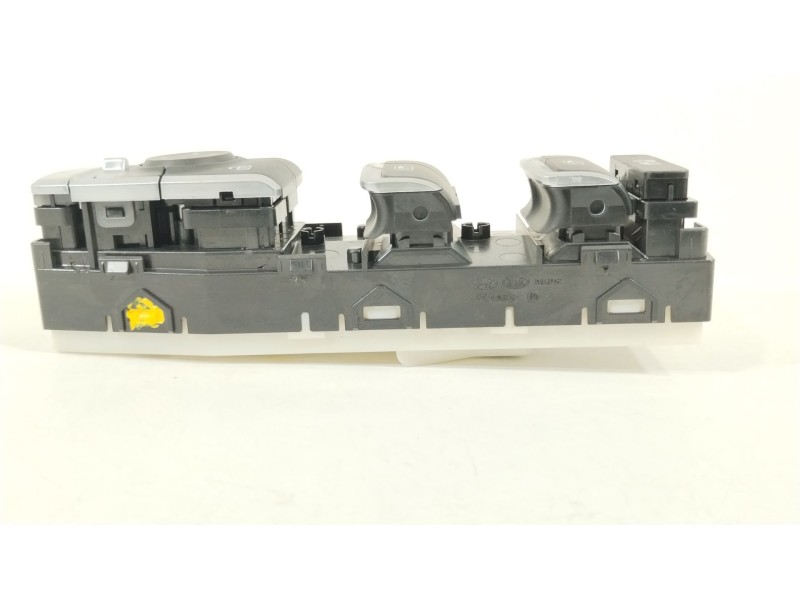 Recambio de mando elevalunas delantero izquierdo para kia sorento () referencia OEM IAM 93571P2420WK  