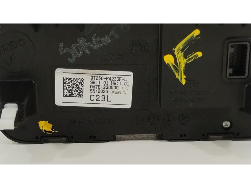 Recambio de mando climatizador para kia sorento () referencia OEM IAM 97250P4230FHL  