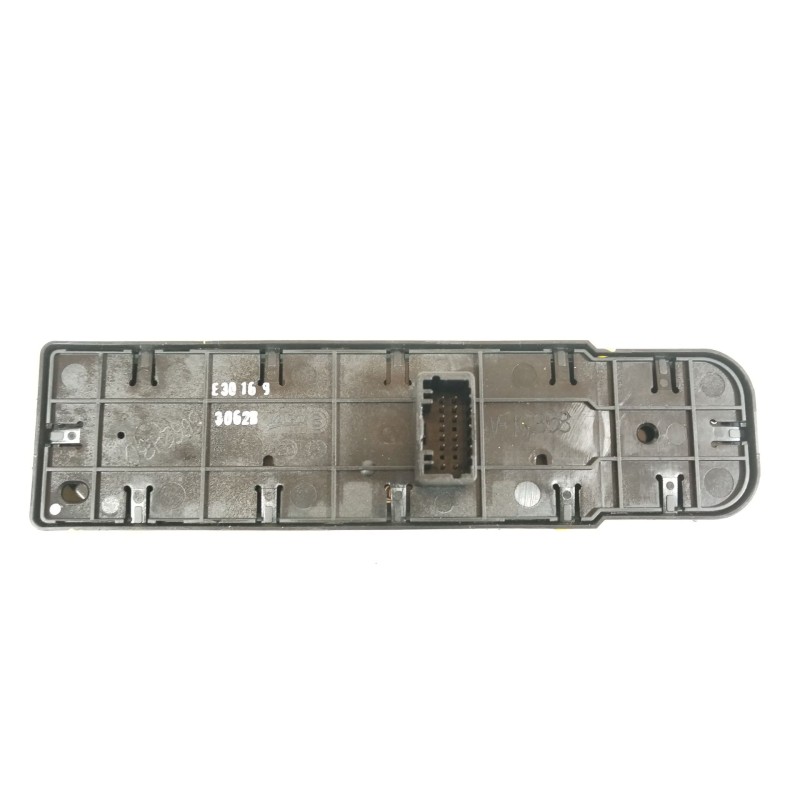 Recambio de mando elevalunas delantero izquierdo para renault scénic iii (jz0/1_) 1.2 tce referencia OEM IAM 809610016R  