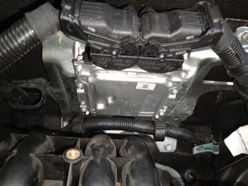 Recambio de centralita motor uce para fiat 500l (351_, 352_) 1.4 (199lyb1b) referencia OEM IAM 55279465 0261S09313 