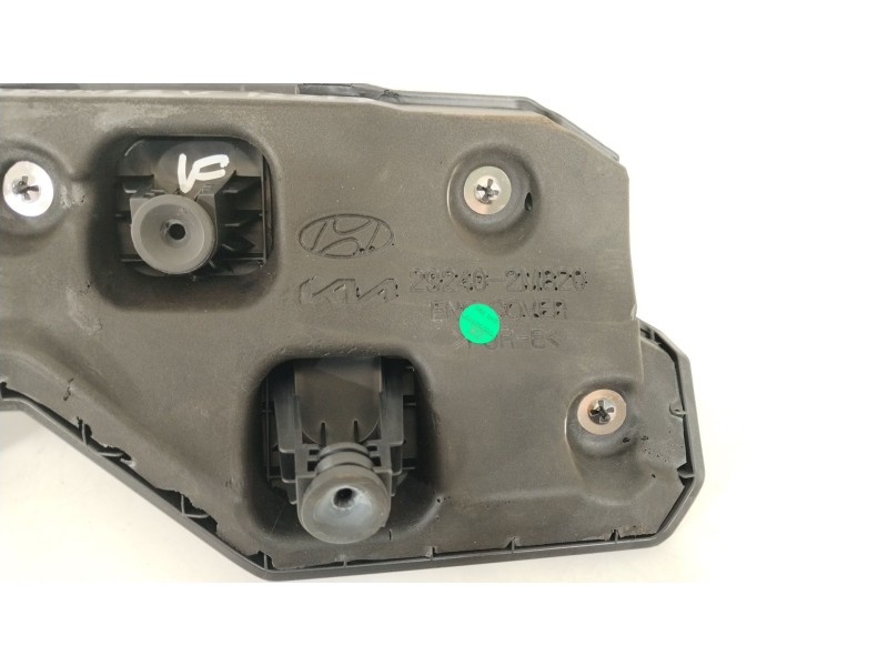 Recambio de tapa motor para kia sorento () referencia OEM IAM 292402M820  