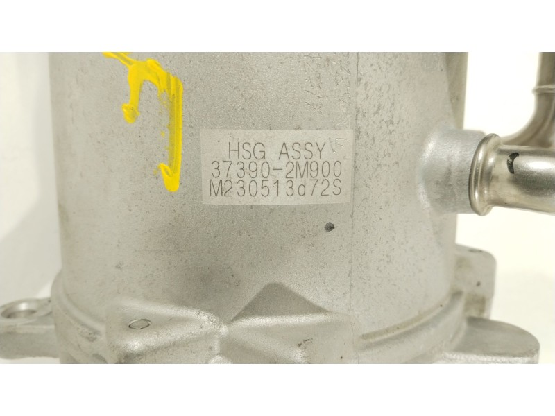 Recambio de alternador para kia sorento () referencia OEM IAM 373902M900  