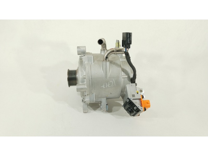 Recambio de alternador para kia sorento () referencia OEM IAM 373902M900  