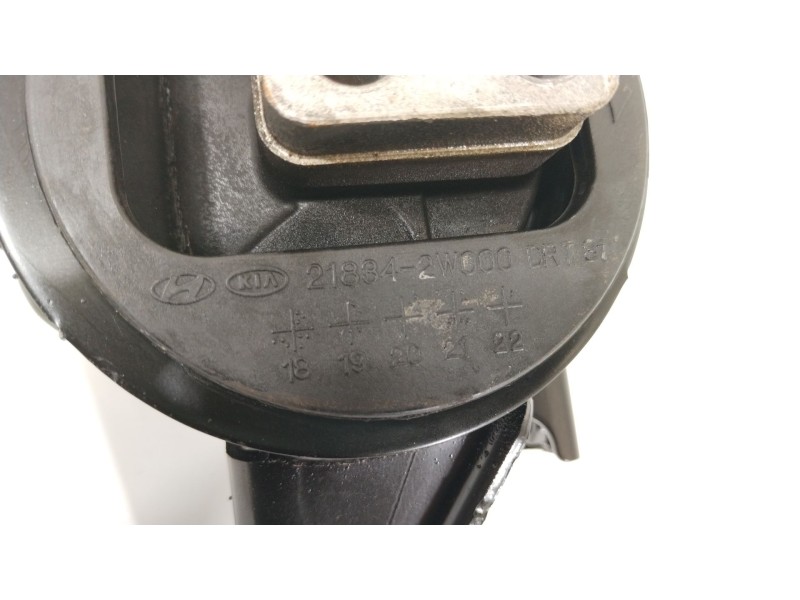 Recambio de soporte cambio para kia sorento () referencia OEM IAM 21830P4650 21832P4350 2305100047