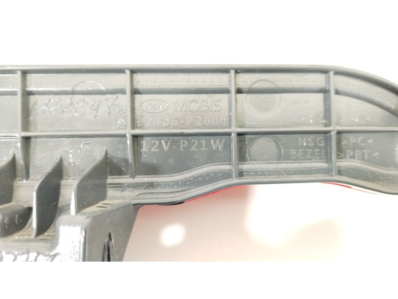 Recambio de piloto trasero derecho paragolpes para kia sorento () referencia OEM IAM 92406P2000  
