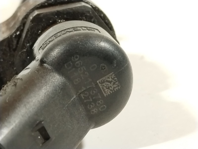Recambio de inyector para citroën xsara picasso 2.0 hdi vivace referencia OEM IAM 9652173780  