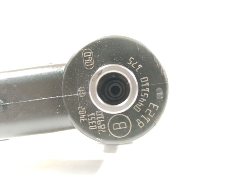 Recambio de inyector para opel astra h (a04) 1.7 cdti (l48) referencia OEM IAM 0445110175  