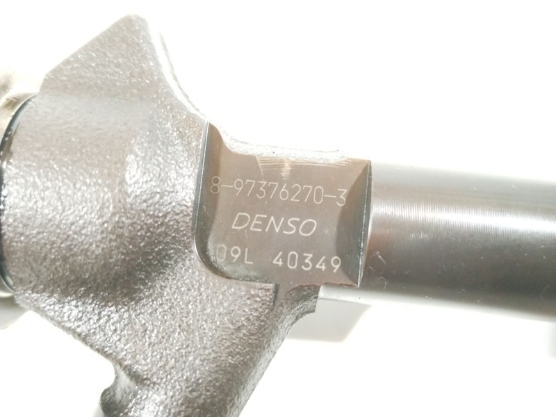 Recambio de inyector para opel astra j lim. cosmo referencia OEM IAM 97376270 8973762703 
