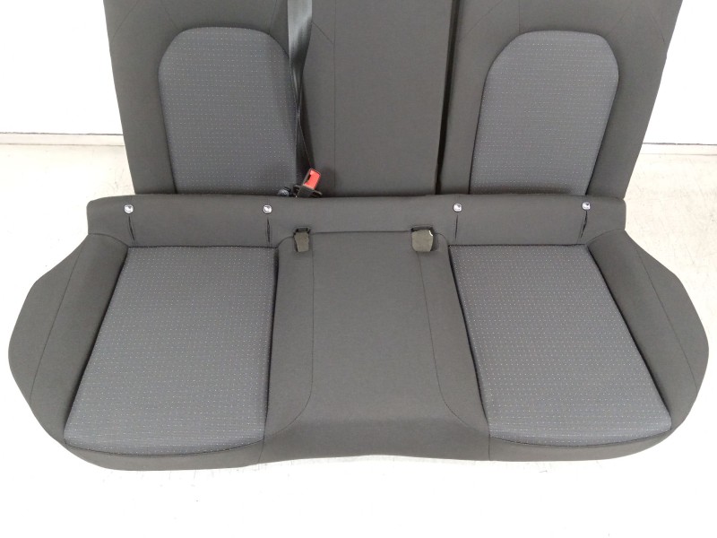 Recambio de asientos traseros para seat arona (kj7, kjp) 1.0 tgi referencia OEM IAM 6F9885375C  