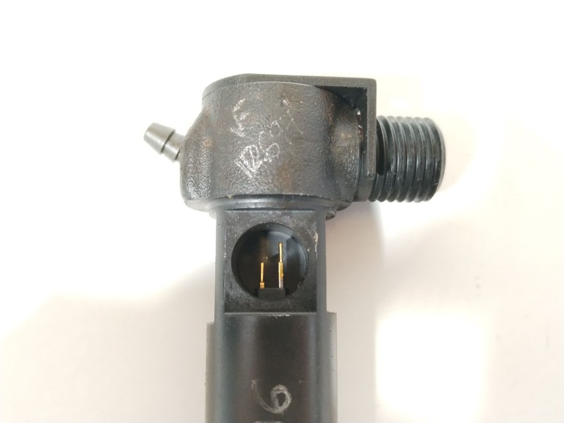 Recambio de inyector para kia cee´d spirit referencia OEM IAM 338002A780 EMBR00203D 120507