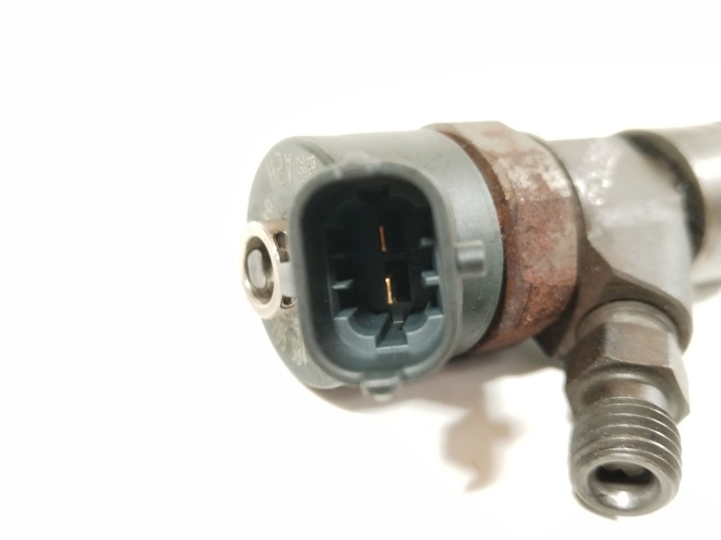 Recambio de inyector para bmw x5 (e53) 3.0d referencia OEM IAM 7785984 0445110047 
