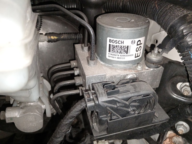 Recambio de abs para alfa romeo mito (955_) 1.4 multiair (955axl1b) referencia OEM IAM 51828279 0265230600 