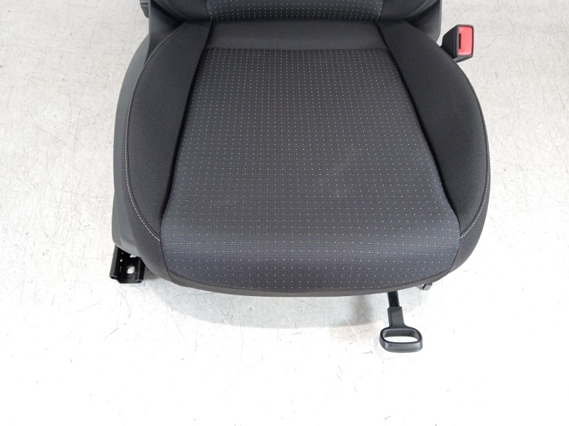 Recambio de asiento delantero derecho para seat arona (kj7, kjp) 1.0 tgi referencia OEM IAM 2Q4881106M  