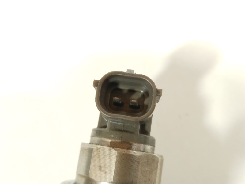 Recambio de inyector para opel astra j lim. cosmo referencia OEM IAM 97376270 8973762703 