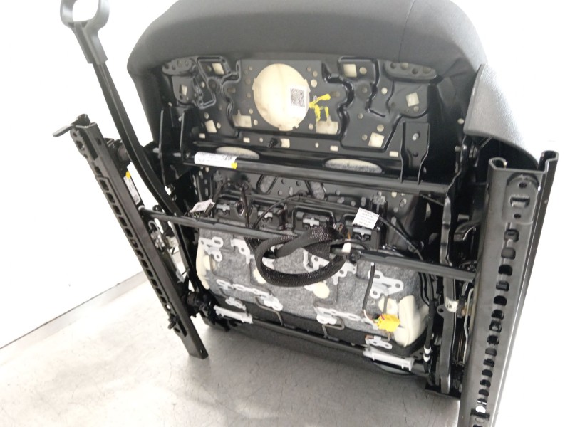 Recambio de asiento delantero izquierdo para seat arona (kj7, kjp) 1.0 tgi referencia OEM IAM 2Q4881105H  